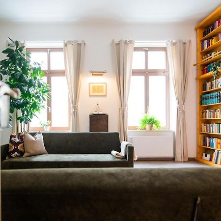 theleaf - design apartment&café Leipzig Extérieur photo