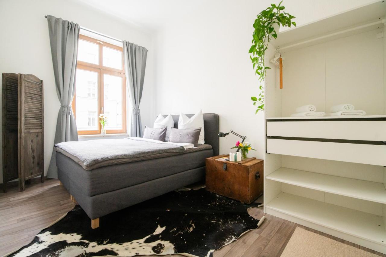 theleaf - design apartment&café Leipzig Extérieur photo